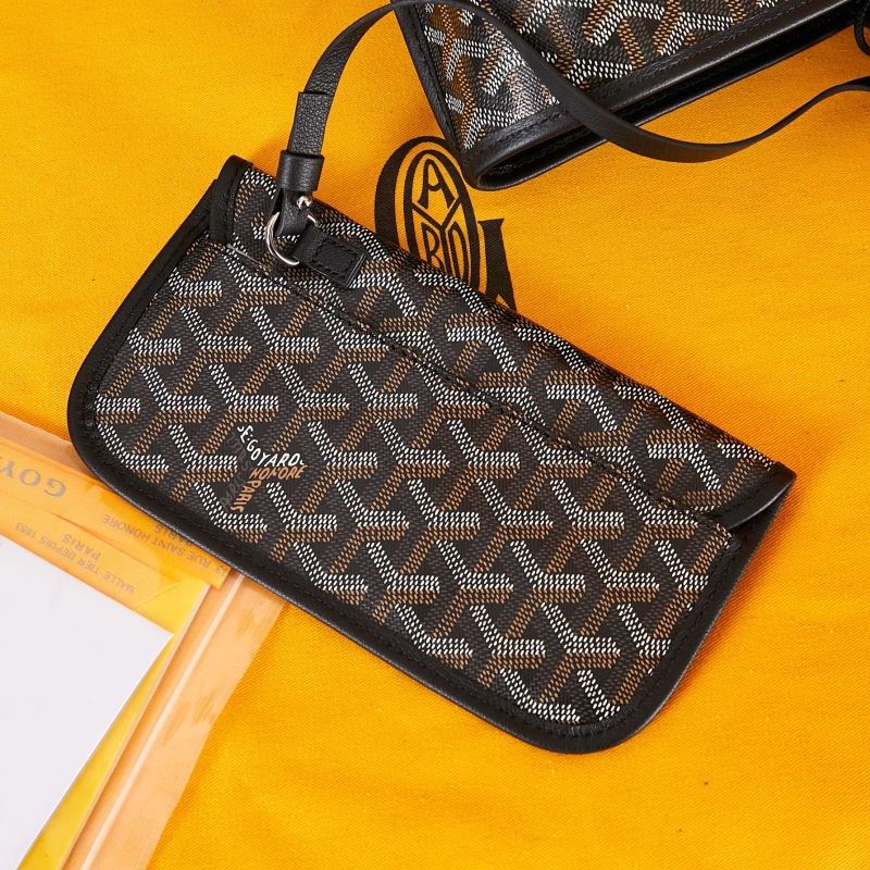 Goyard Shopping Bags